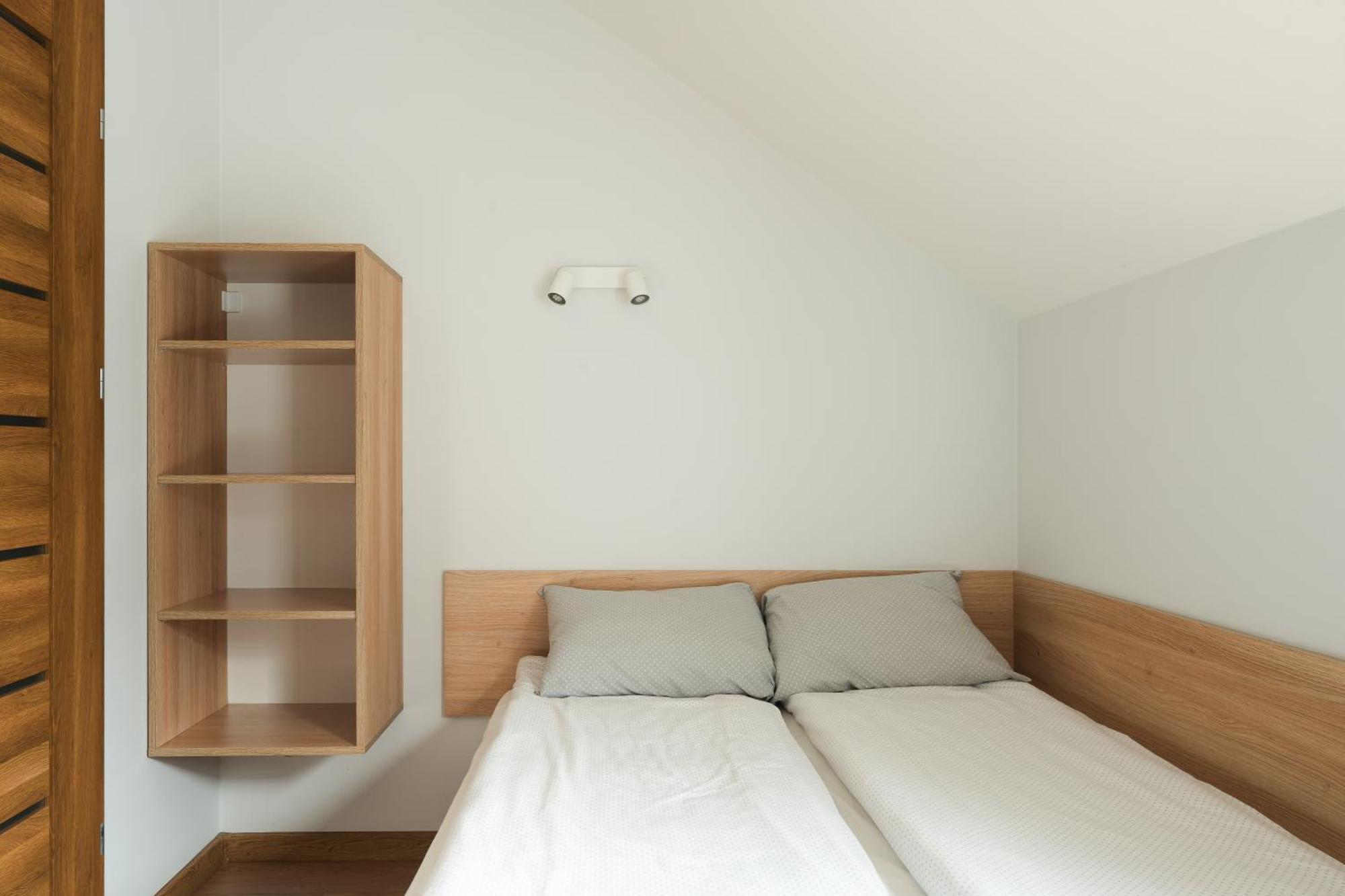 Debki Plaza Apartment Екстериор снимка