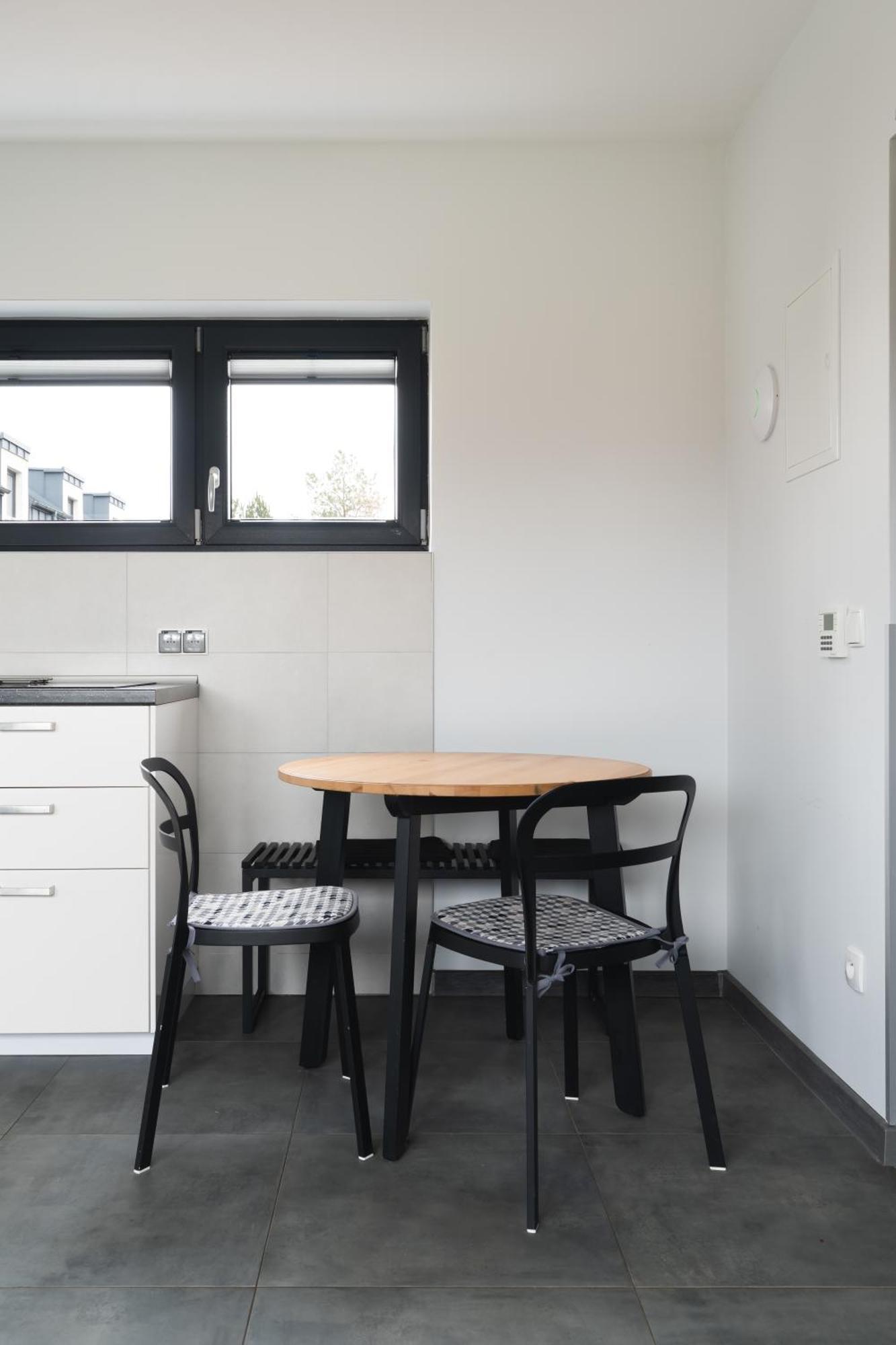 Debki Plaza Apartment Екстериор снимка
