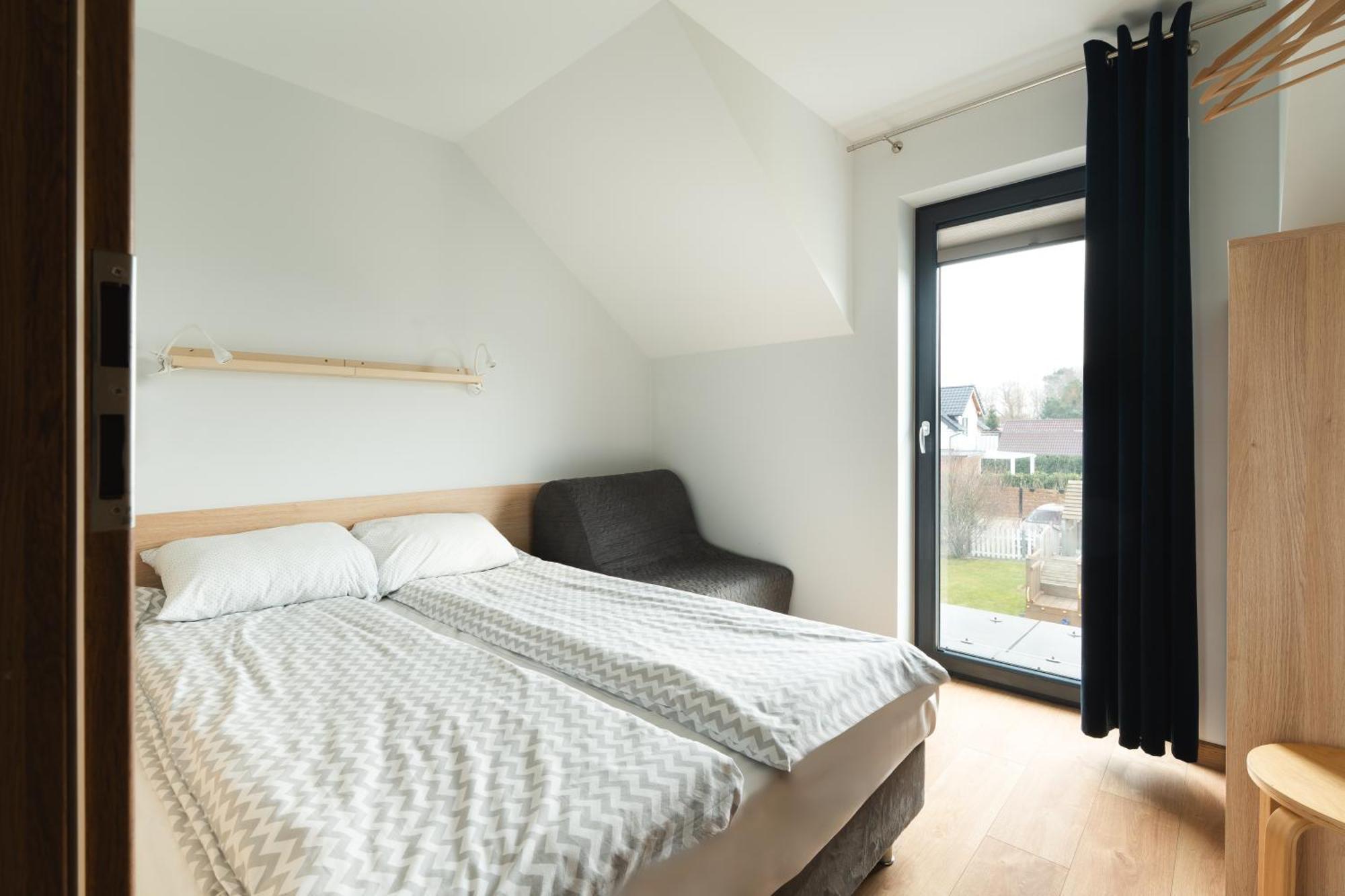 Debki Plaza Apartment Екстериор снимка